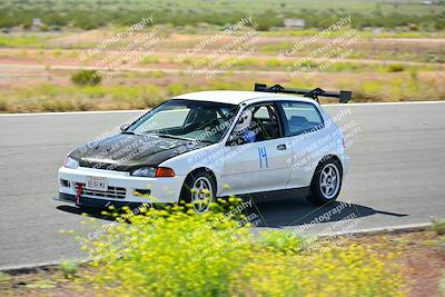 media/May-04-2024-Team Topak Racing (Sat) [[1dff1aa745]]/Inter Low 2/Session 2/